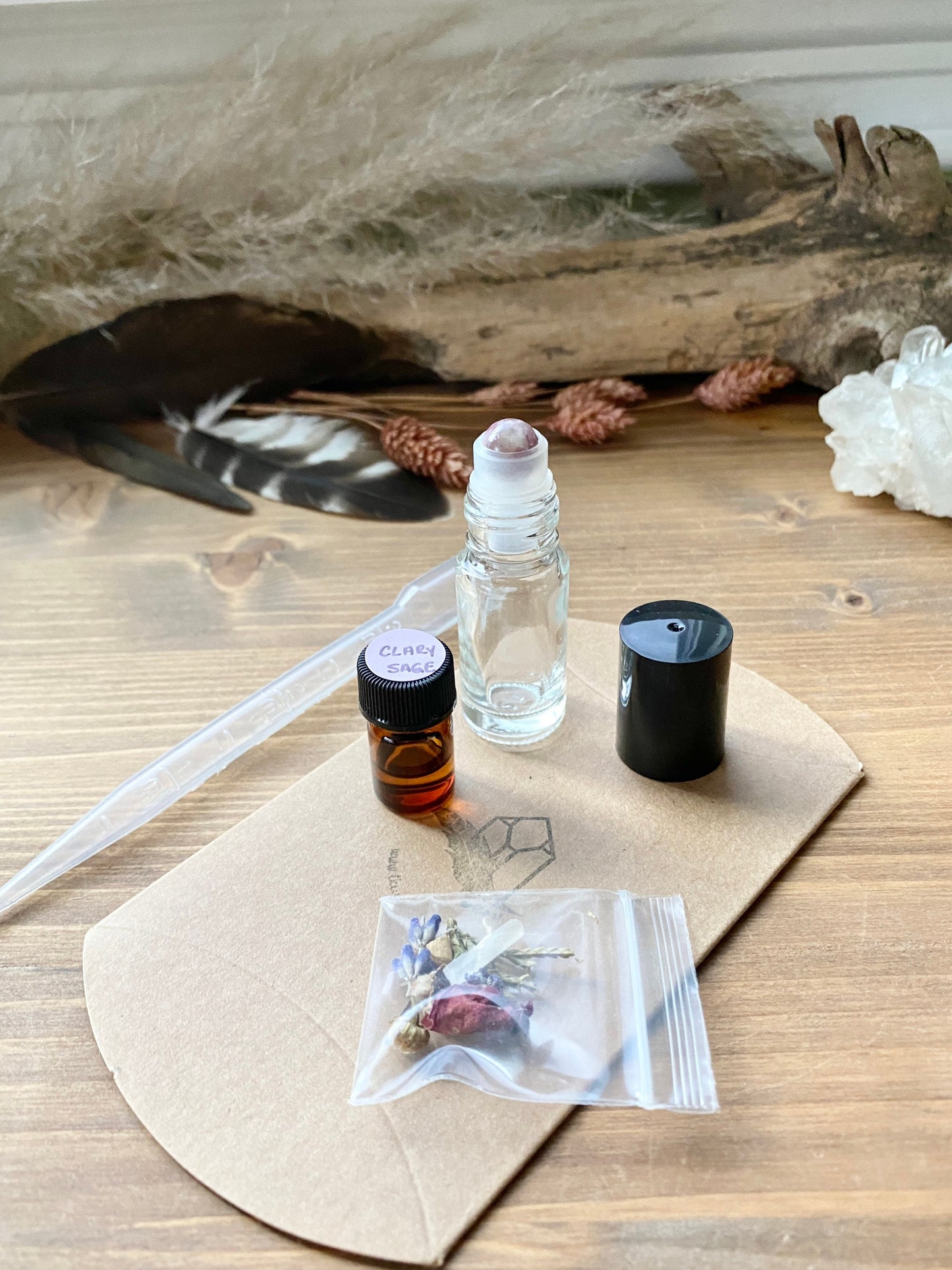 DIY: Aromatherapy Oil - 5ml Glass Bottle with Lepidolite Gemstone Roller and Clary Sage Essential Oil with Quartz Crystal & Dried Flowers