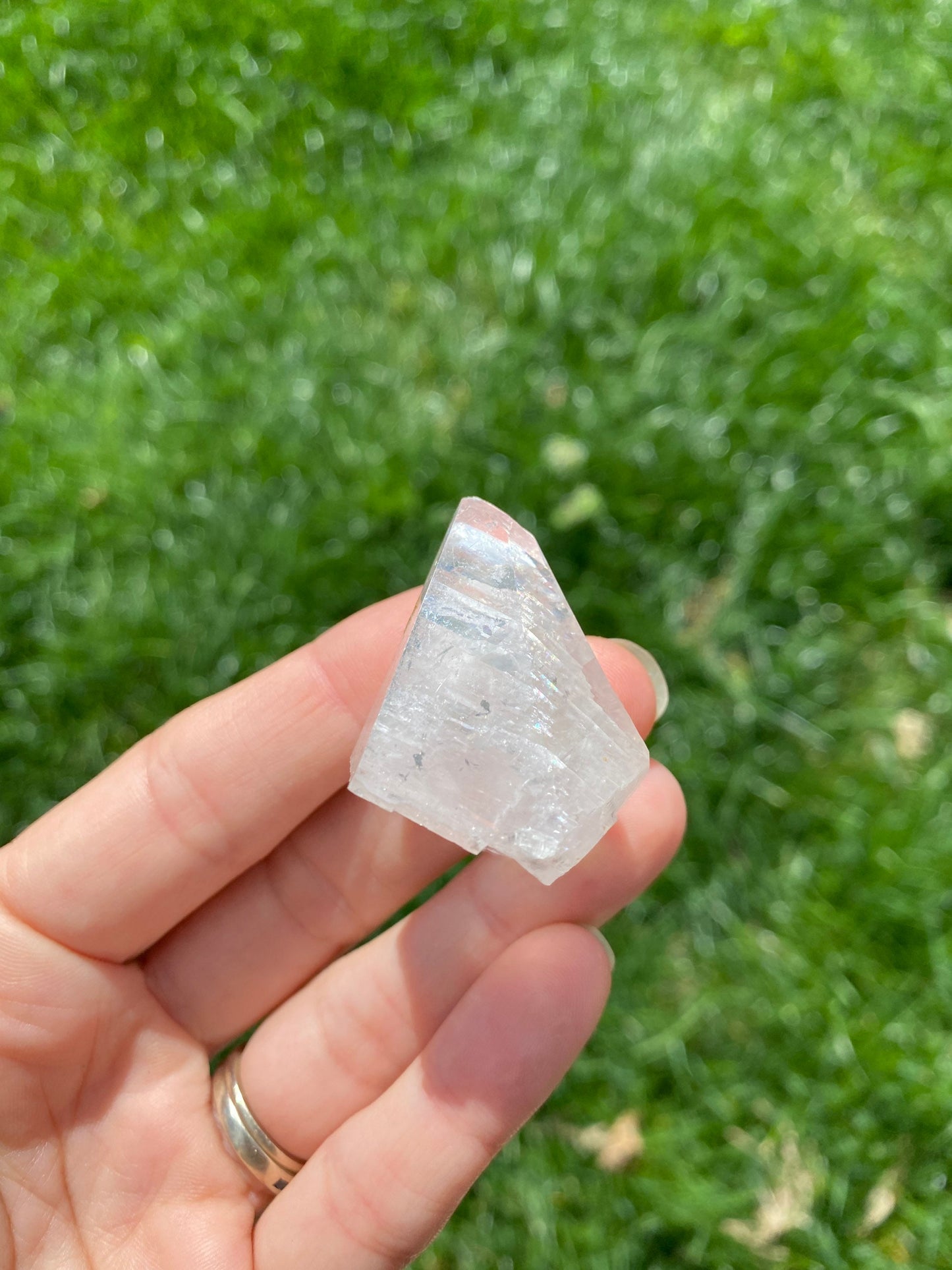 Clear Calcite Crystal Point with lots of Rainbows - Buffalo Iowa - Linwood Mine - Rock Shop